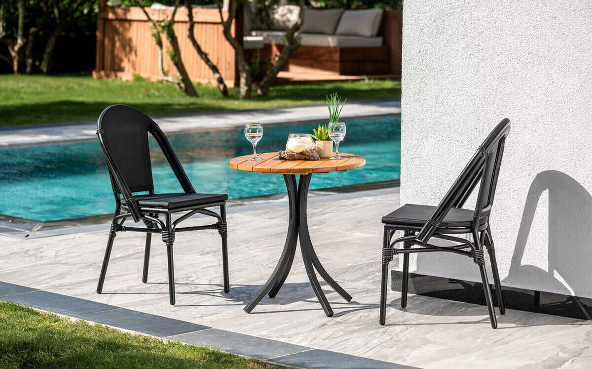 Yaz geldi! Güneşin içimizi ısıtan sıcaklığına ve denizin serinleten buz gibi sularına hasret kalmıştık.